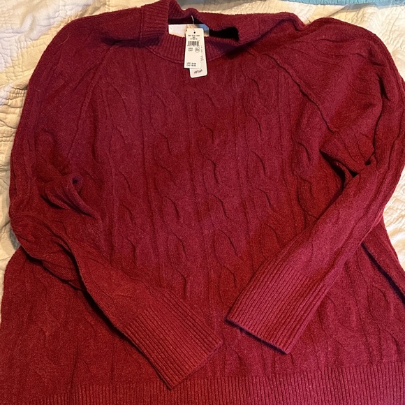 Aerie Burgundy Crewneck Sweater - Picture 3 of 3